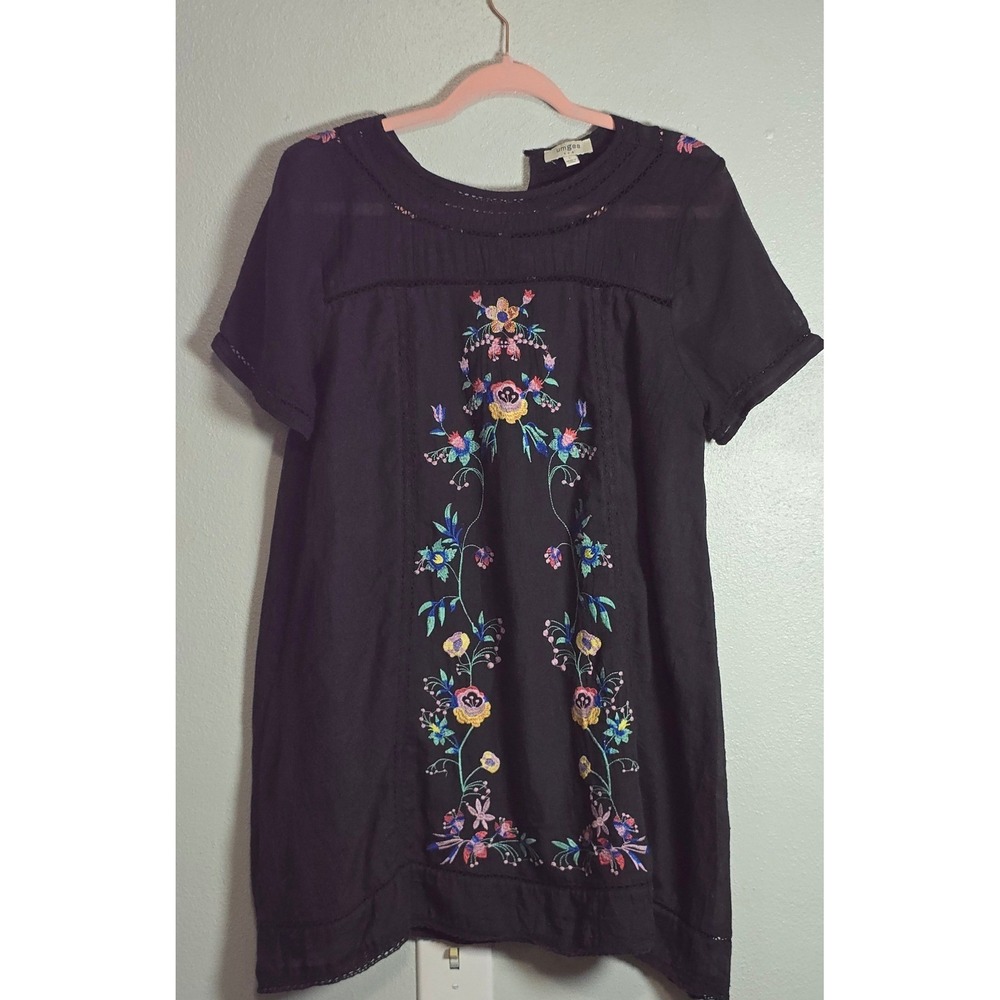 Umgee USA Boho Floral Embroidered Tunic Top Black Short Sleeve Lace Trim Large